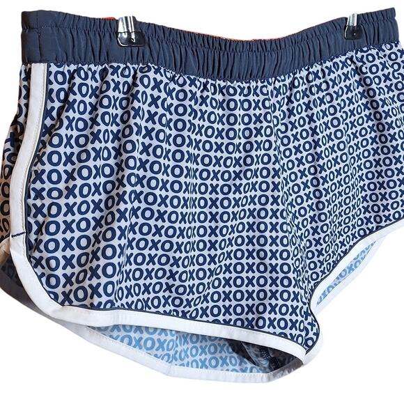 Rabbit Women's Repeats 2" short XOXO rainbow print athletic running shorts lined - Picture 7 of 7